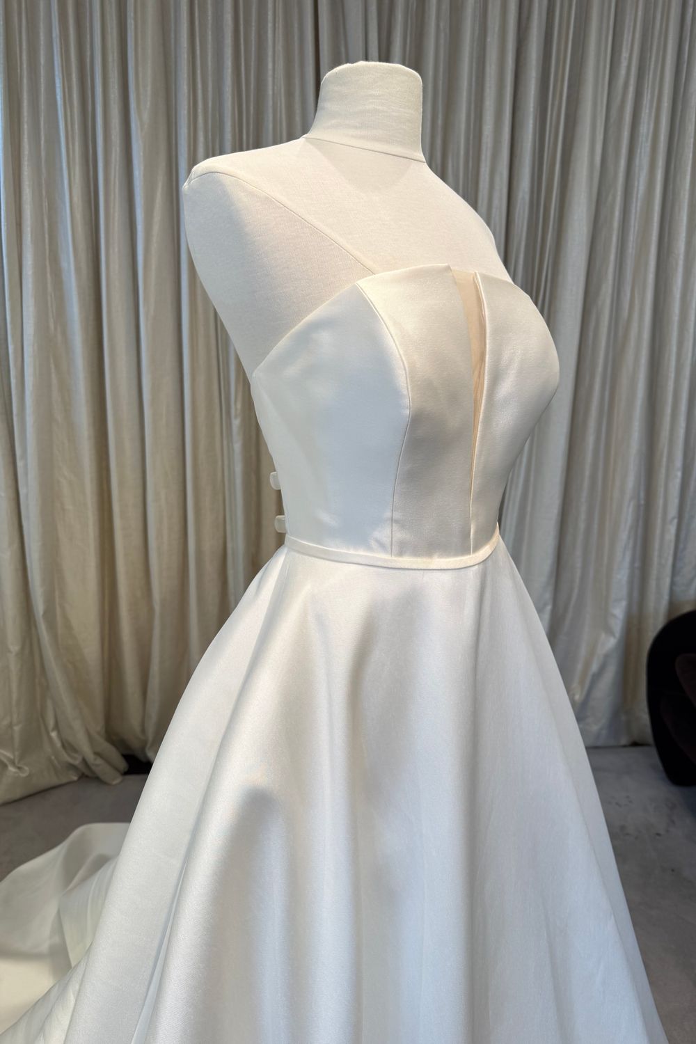 Pronovias Ozen 5