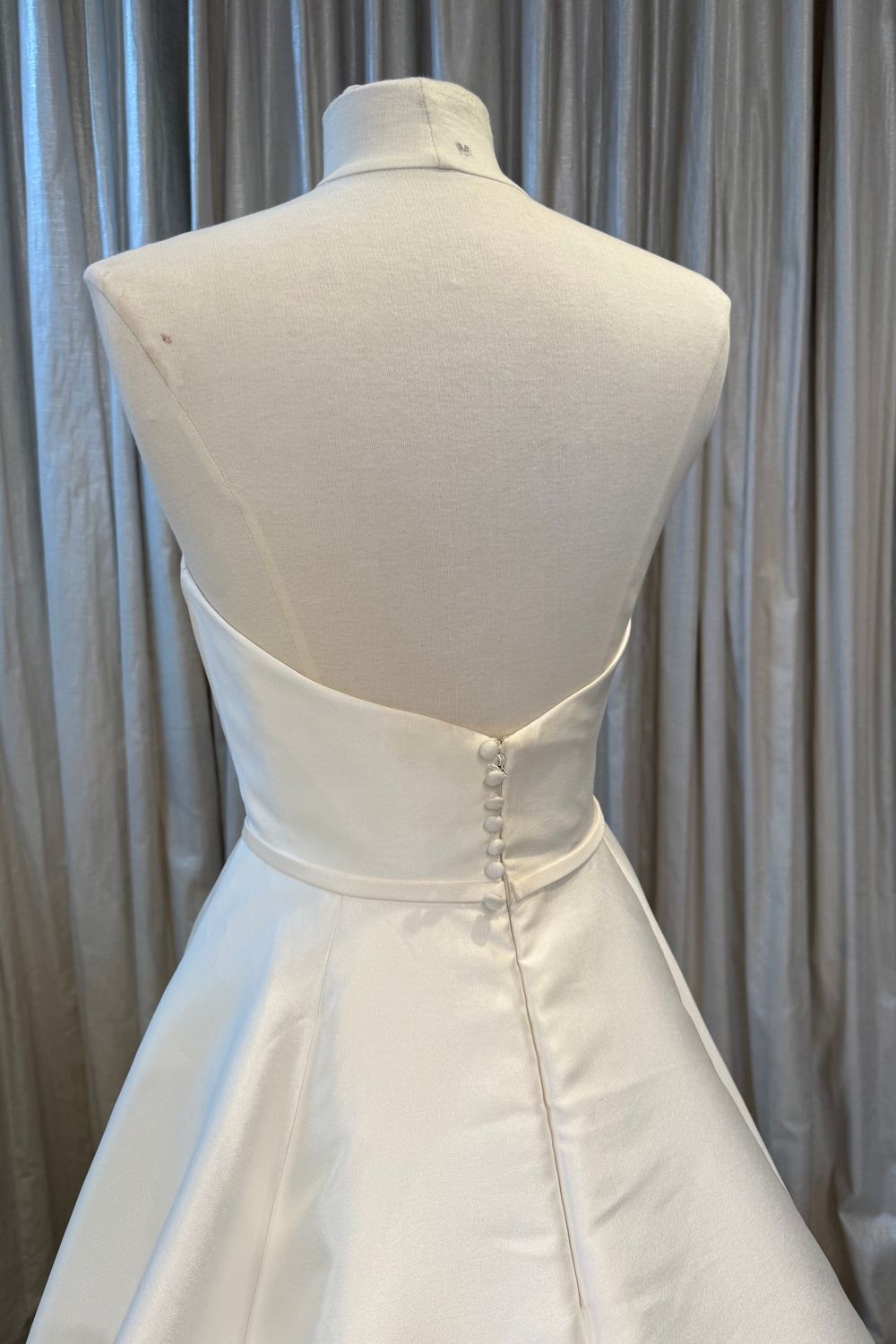 Pronovias Ozen 6
