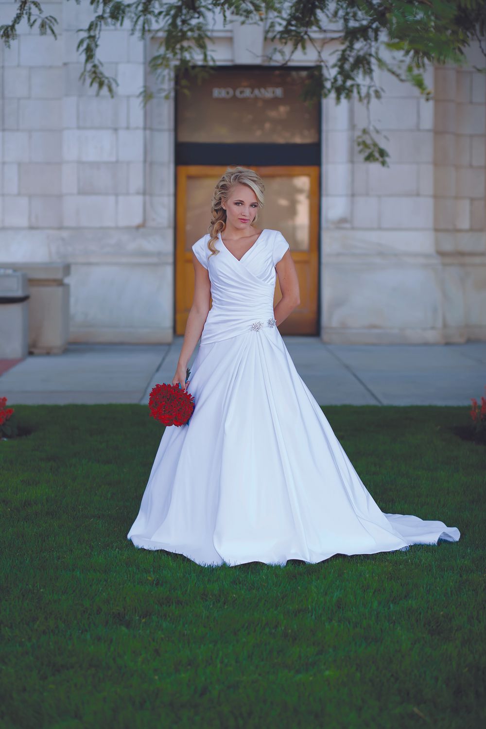 Allyse's Bridal Jules 0