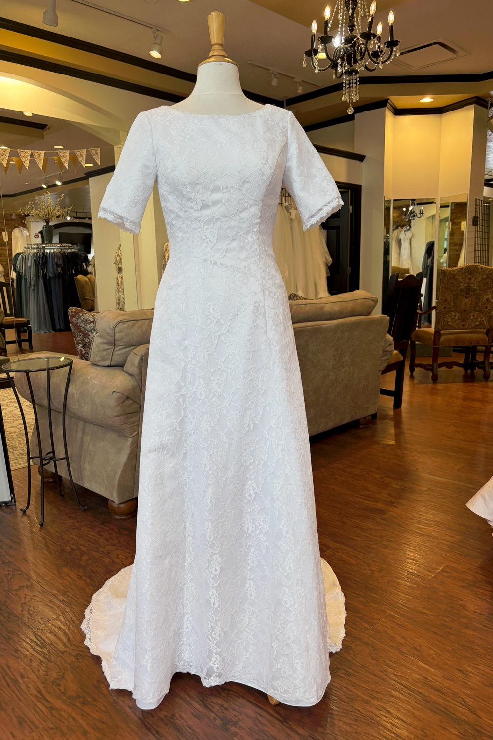 Allyse's Bridal June 1