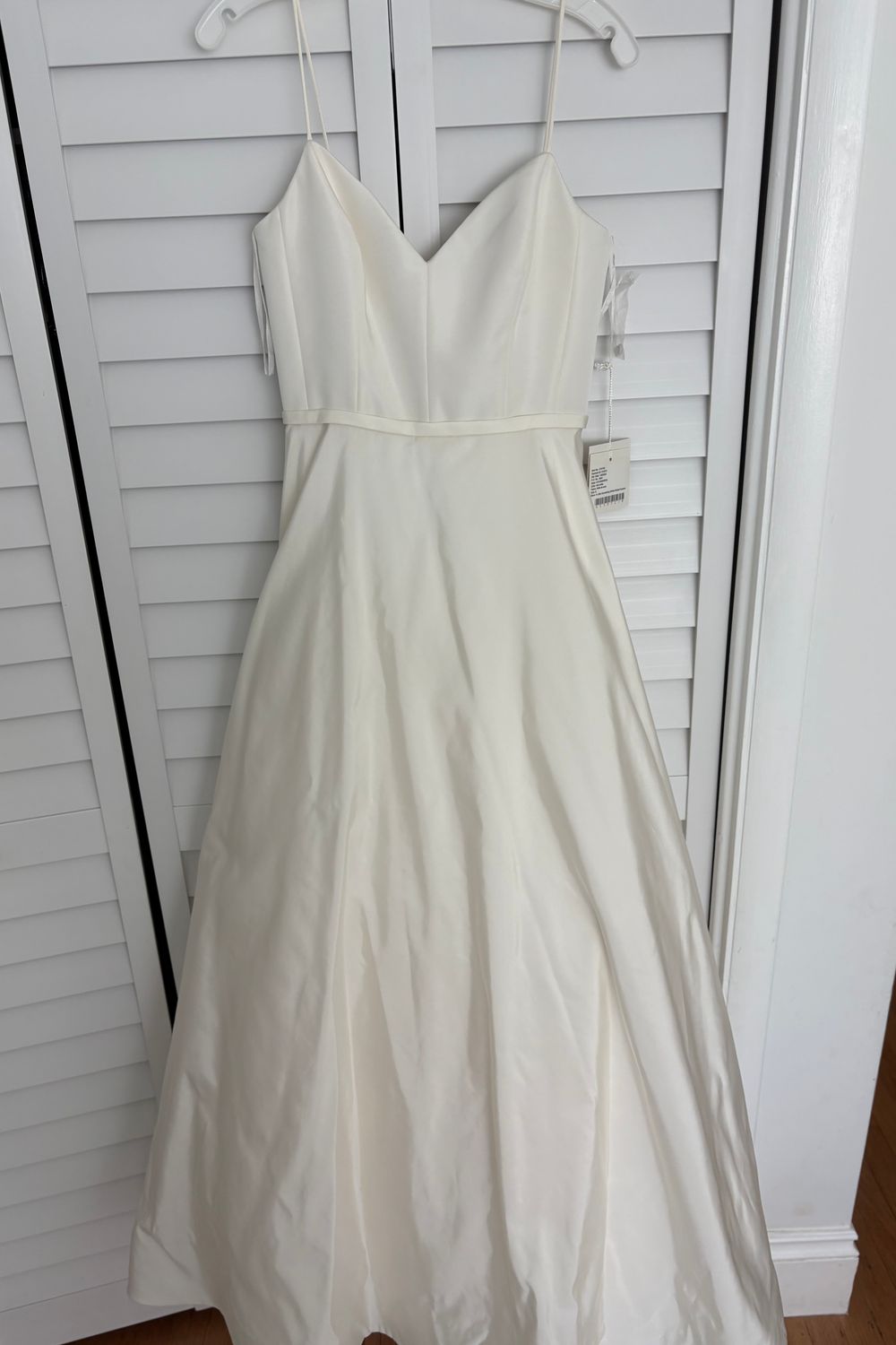 Amsale Full skirt / A-line silhouett 2