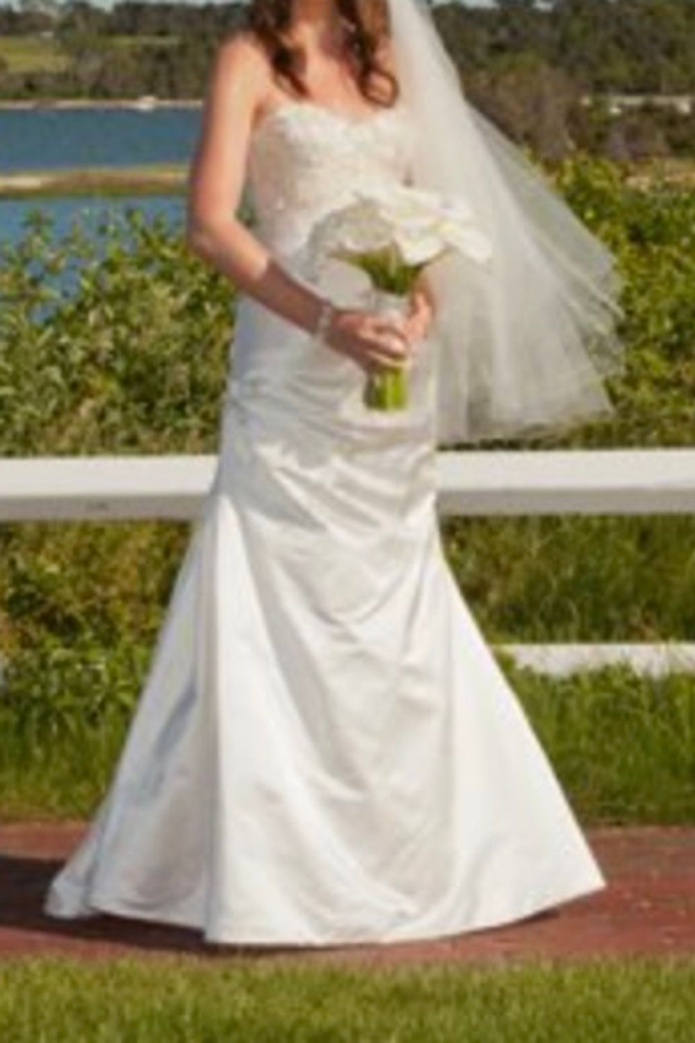 Monique Lhuillier Magical 2