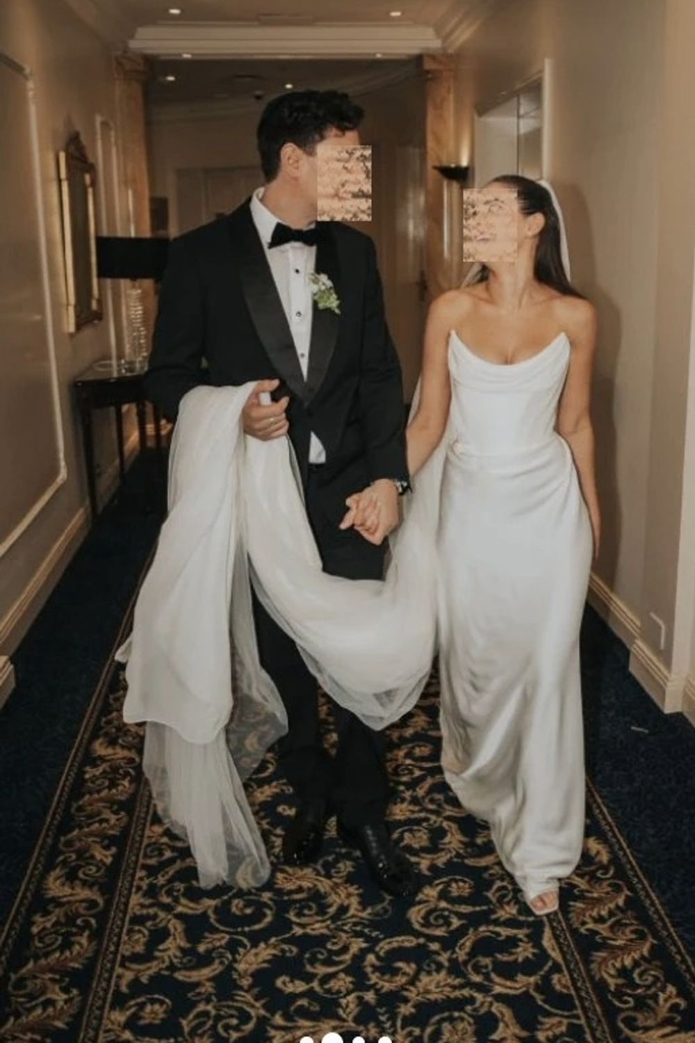 wedding dress vivienne westwood Used Vivienne Westwood Galaxy Cape Wedding Dress