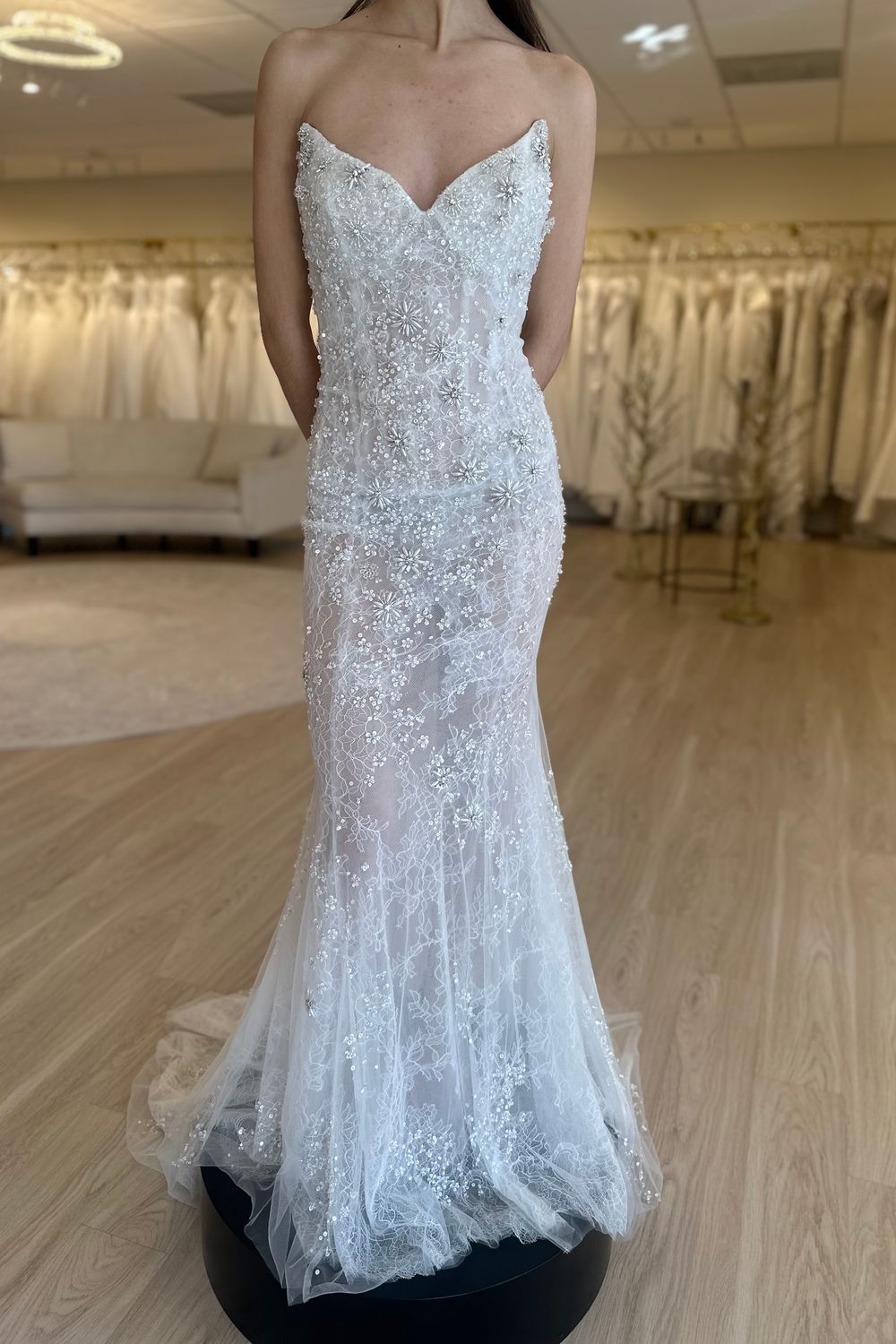 Nicole and Felicia NF080 2