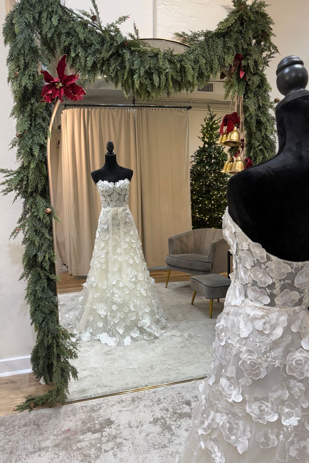 white christmas dresses Never Worn Mira Zwillinger Custom Made Wedding Dress