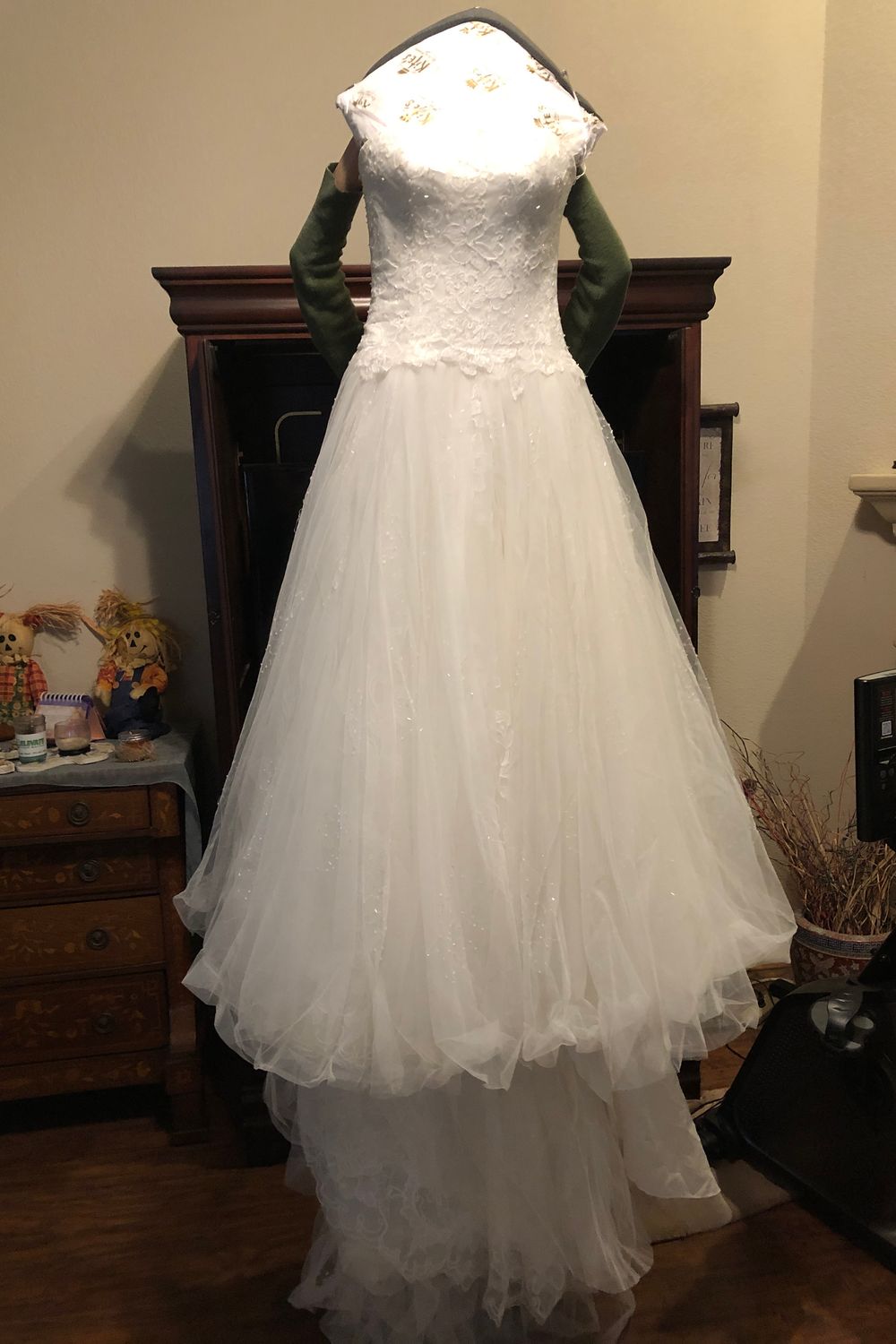 Used Wtoo by Watters Wtoo Brides strapless long White gown with train Wedding Dress