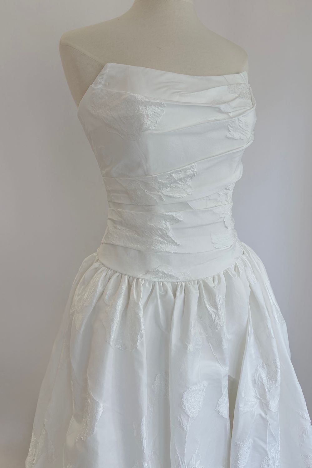 Essense of Australia D4325 0