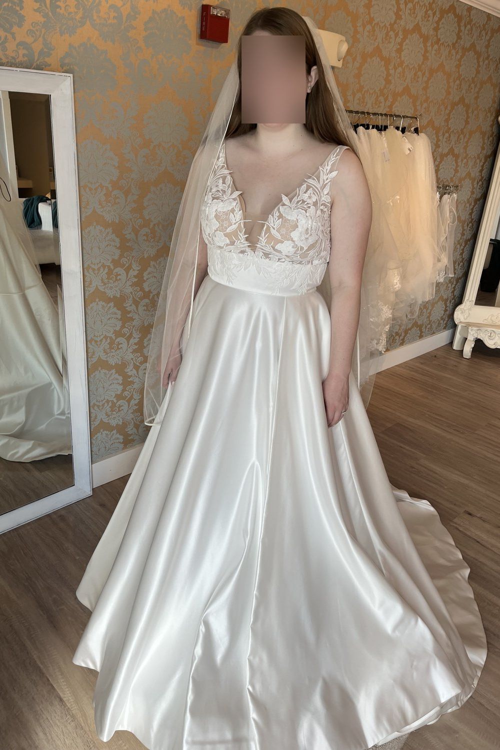 Private Design Collection Satin, Lace, Buttons & Pockets! 7