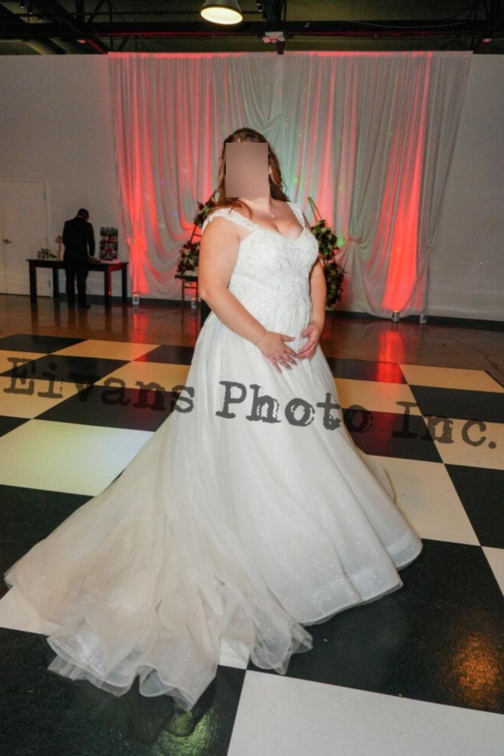 Oleg Cassini Lace Applique Ball Gown with Removable Sleeves 4