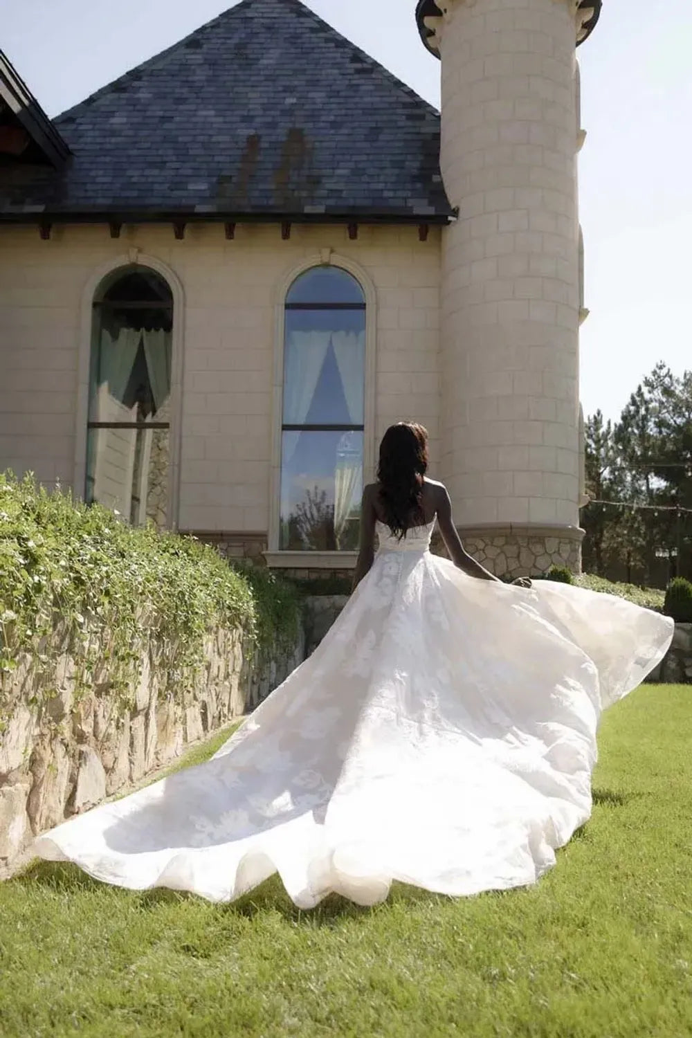 Martina Liana LE1221 with Veil 11