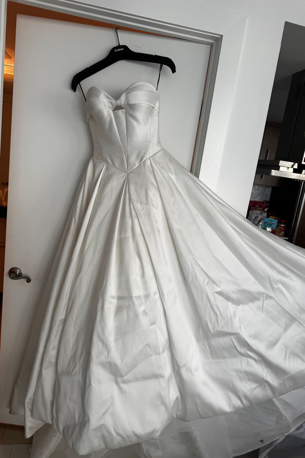 vera wang by pronovias Emile 5