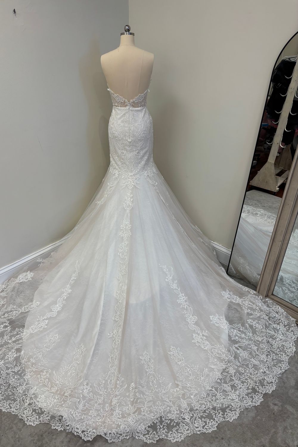 Olia Zavozina Alexis 1