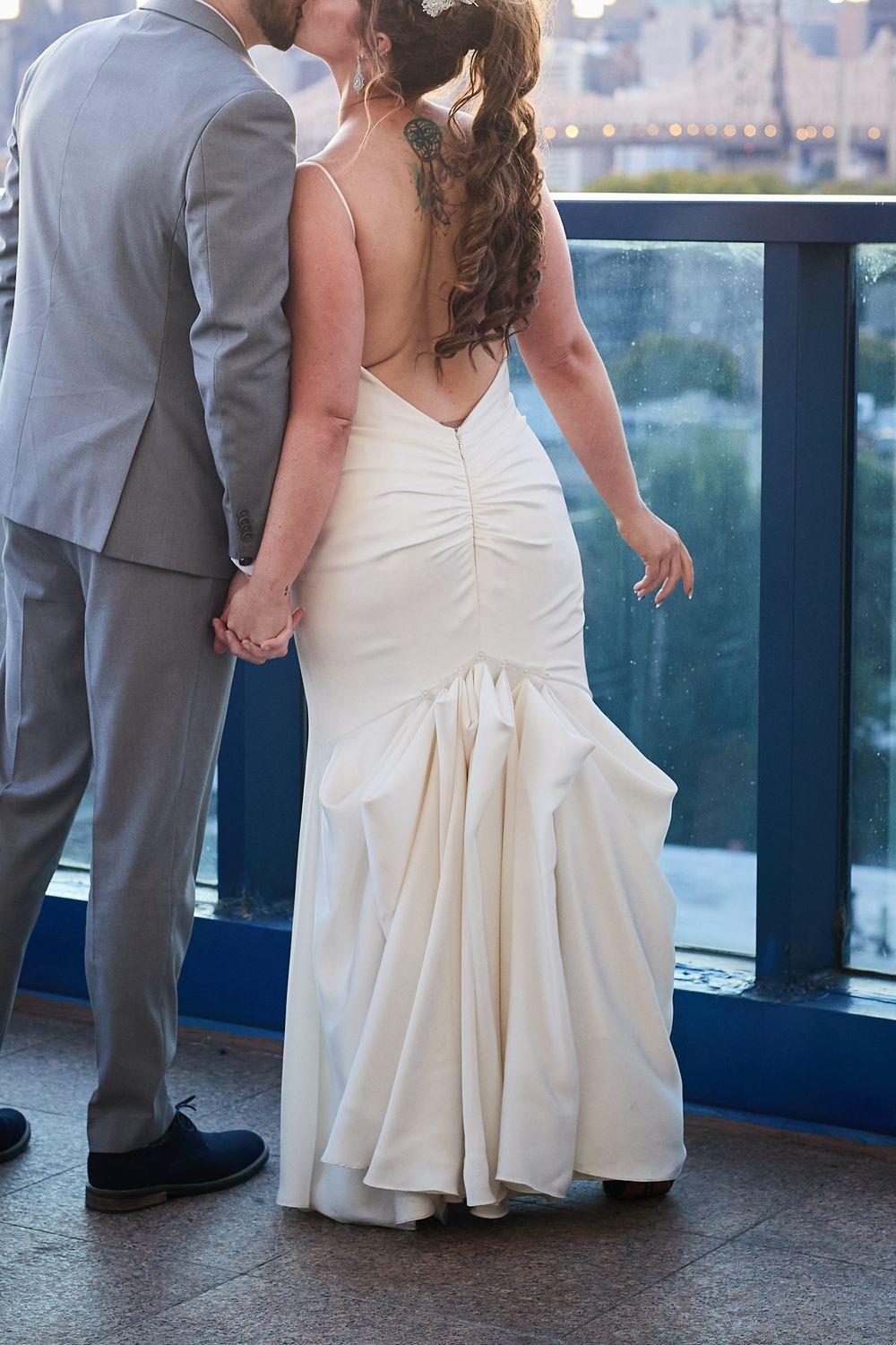 Paloma Blanca P5050 3