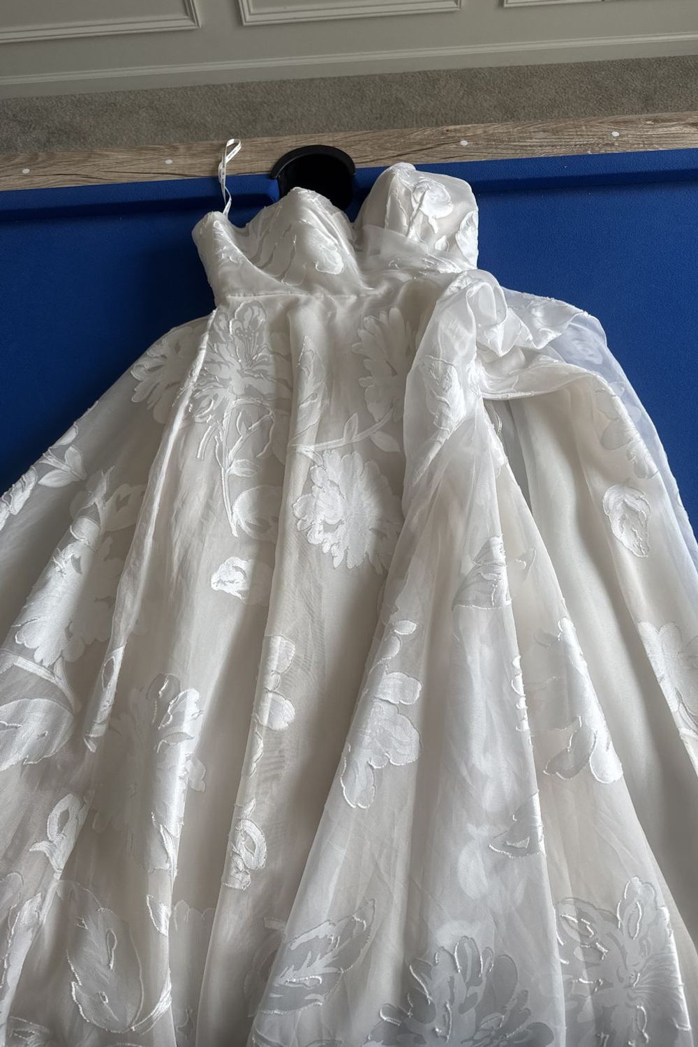 Martina Liana Luxe Wedding dress - ballgown; size 14 1