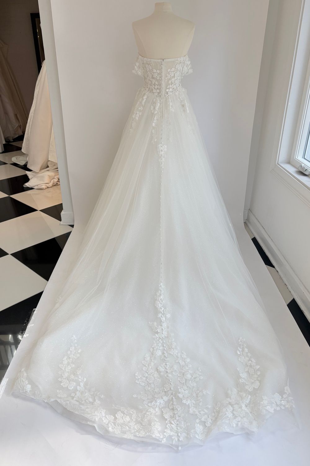 Essense of Australia D4106 2