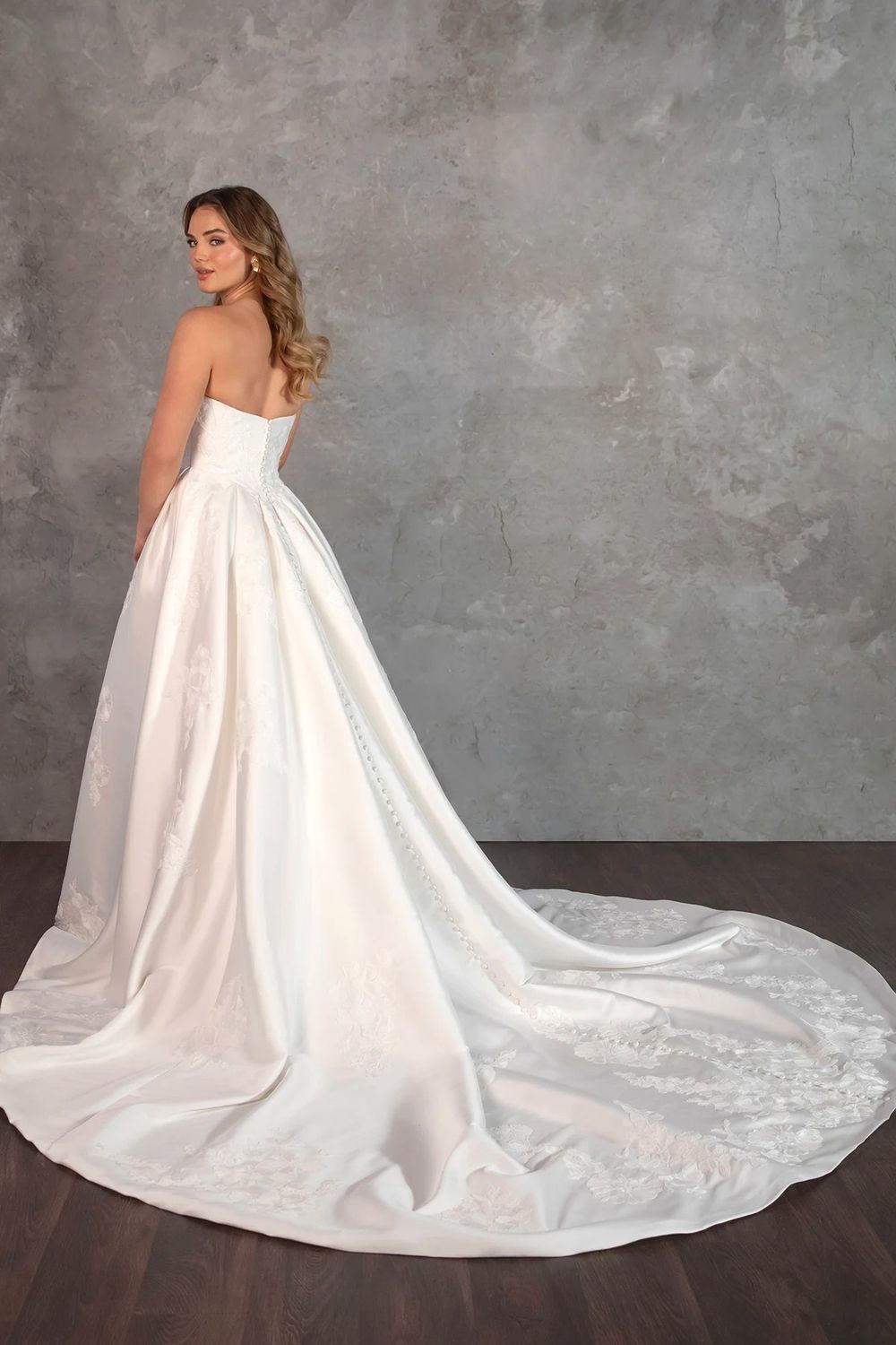 Essense of Australia D4265 1