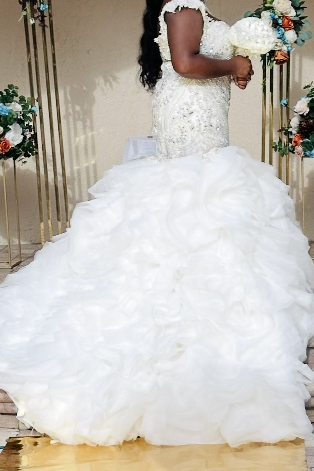 chinese dress ladies used Other Amanda Novias 2 in 1 Mermaid Dress Wedding Dress