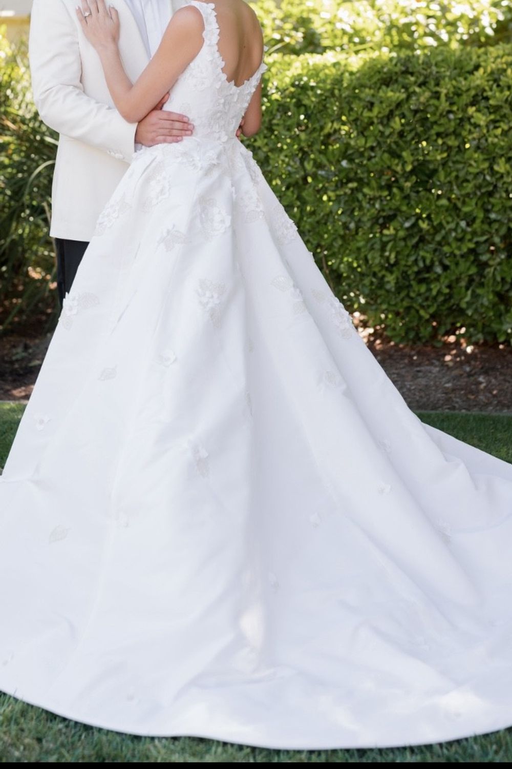 Oscar de la Renta Embroidered Gown 1