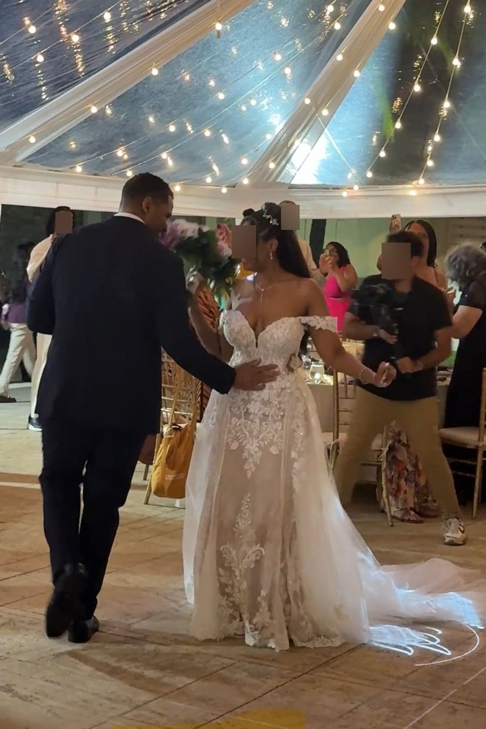 Allure Bridals 9962 4