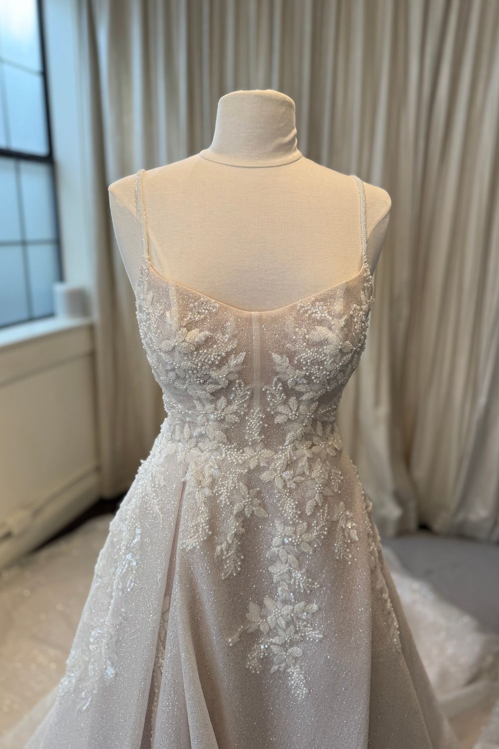 Essense of Australia D3812 3