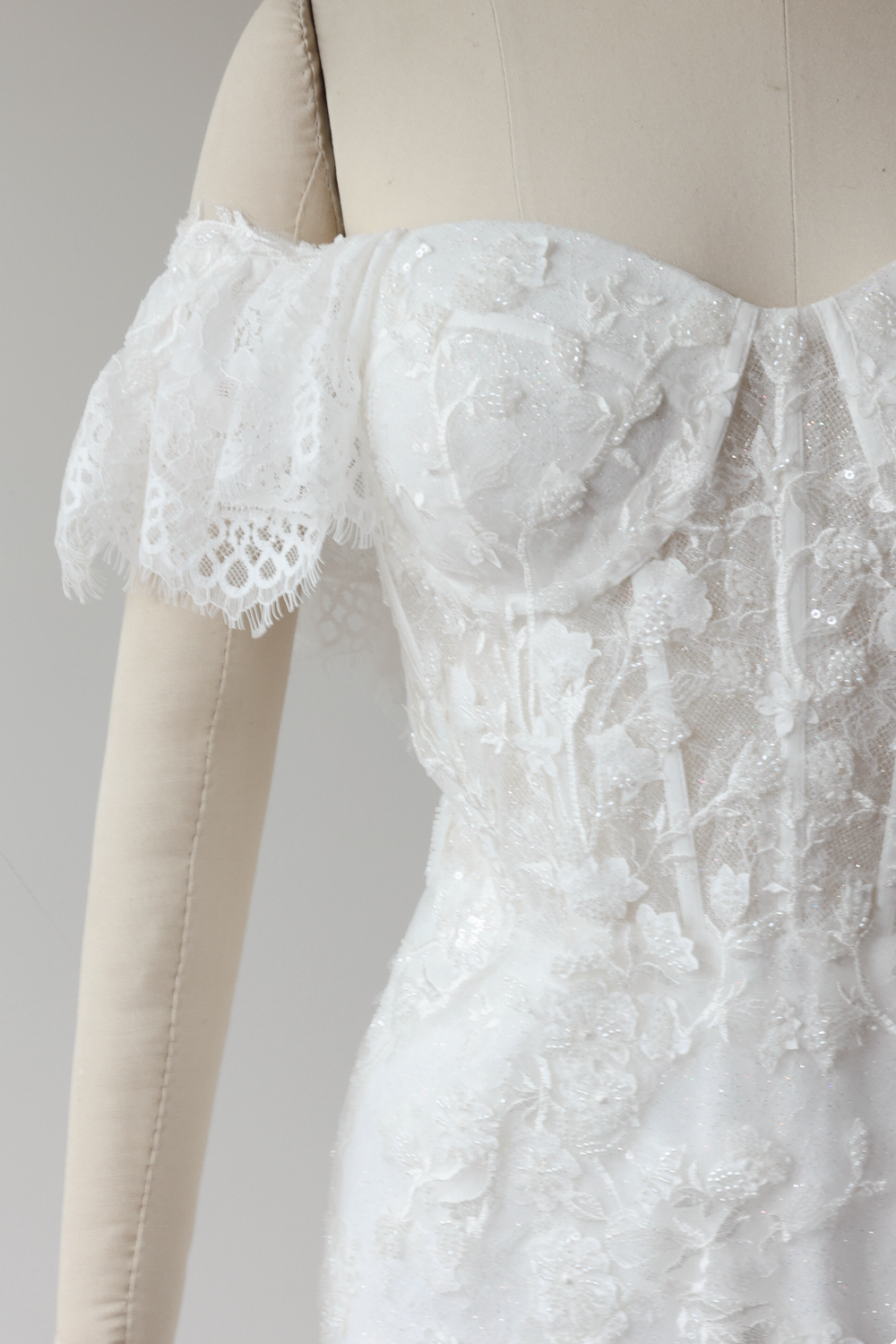 Keo Bridal Desire - Size 16 1