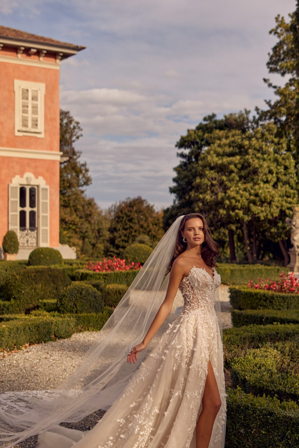 Randy Fenoli Goddess 1