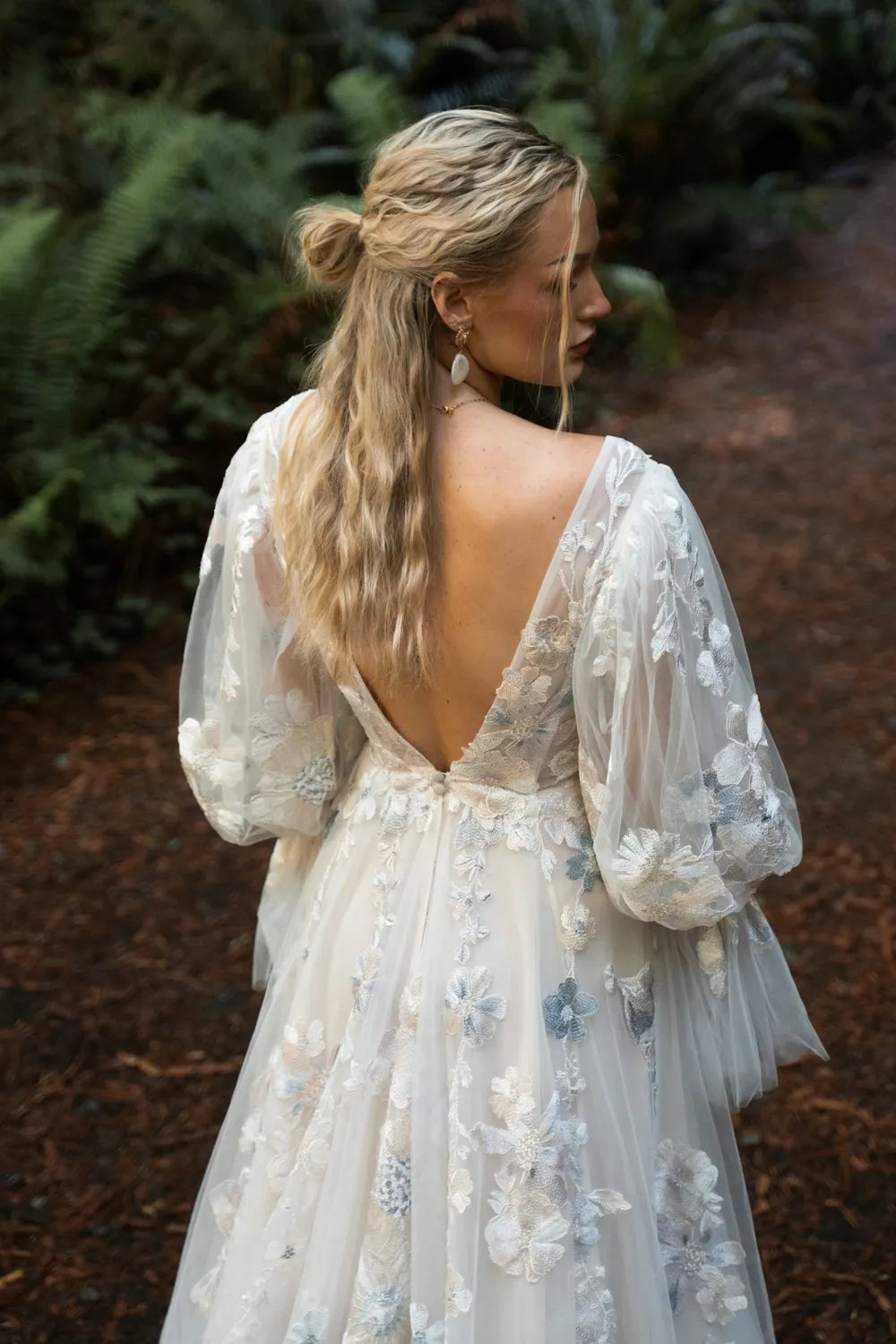 Sample All Who Wander SAYLOR Wedding Dress