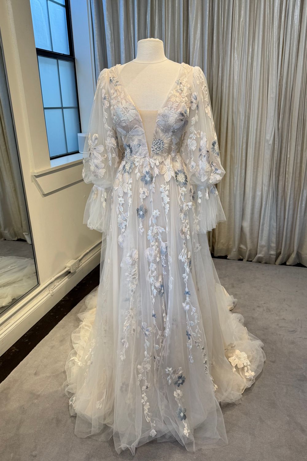 All Who Wander SAYLOR 5