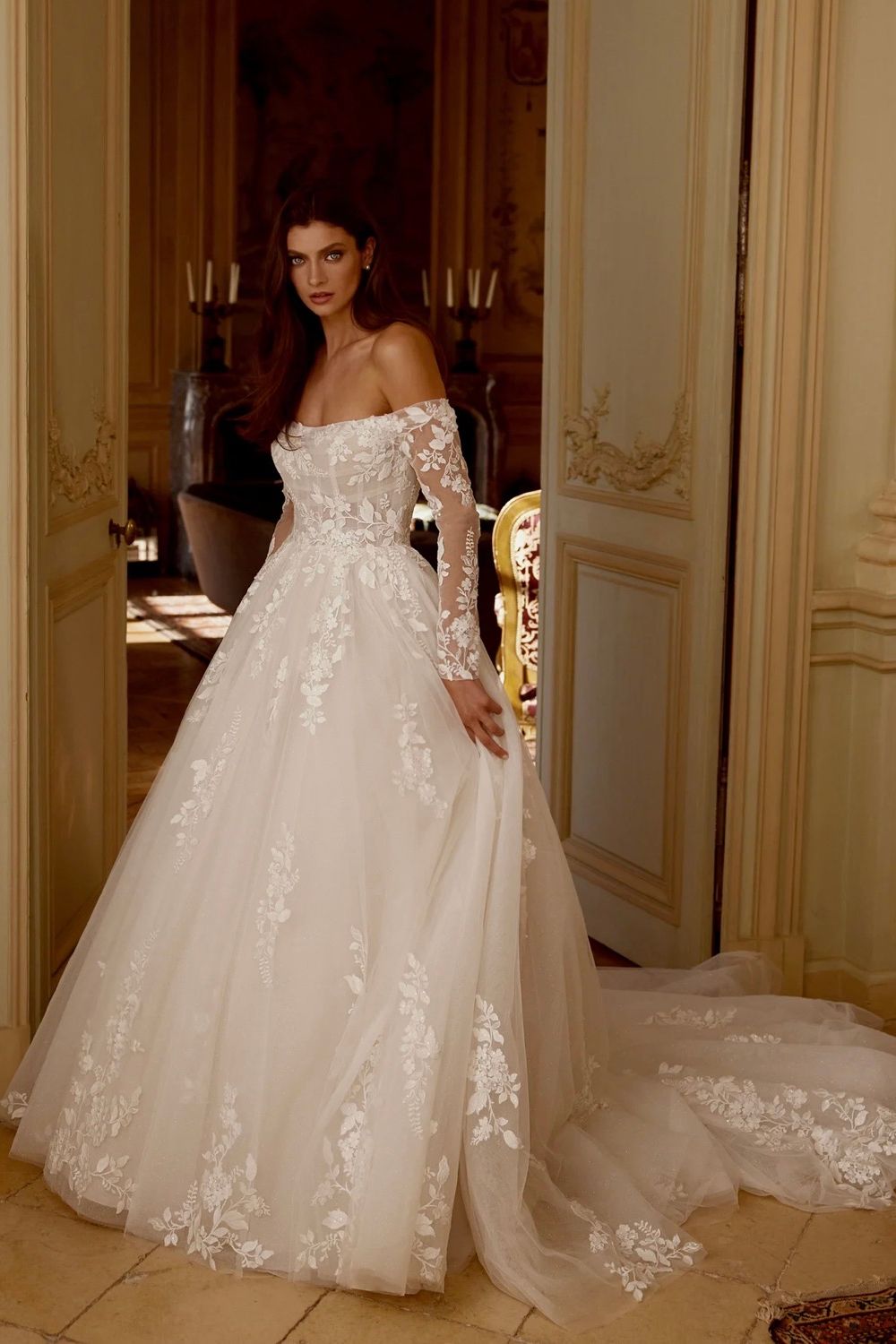 justin alexander off the shoulder wedding dress Neckline Off-the-Shoulder Wedding Dresses
