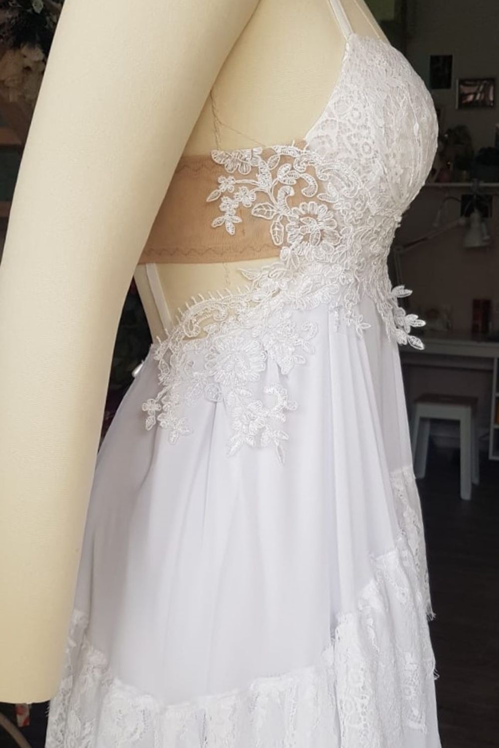 Eti Brener Lace Tiered Bridal Mini Dress For Sizes 4-6 2