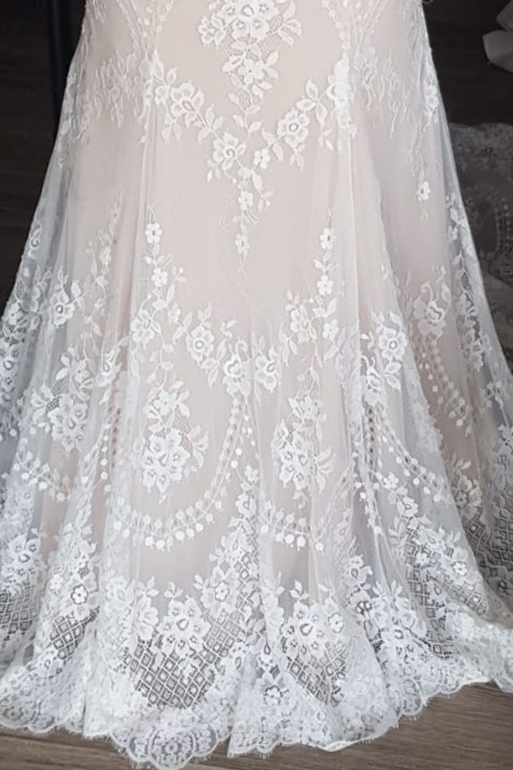 Eti Brener Geometric Floral Lace Mermaid Gown 5