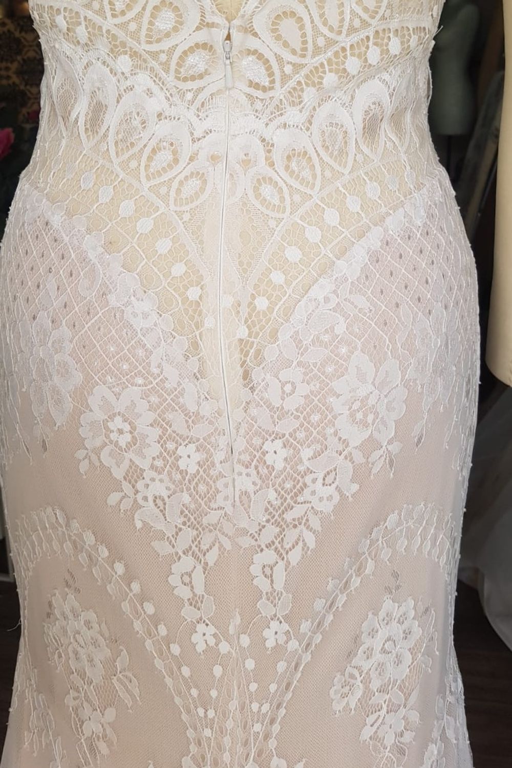 Eti Brener Geometric Floral Lace Mermaid Gown 7