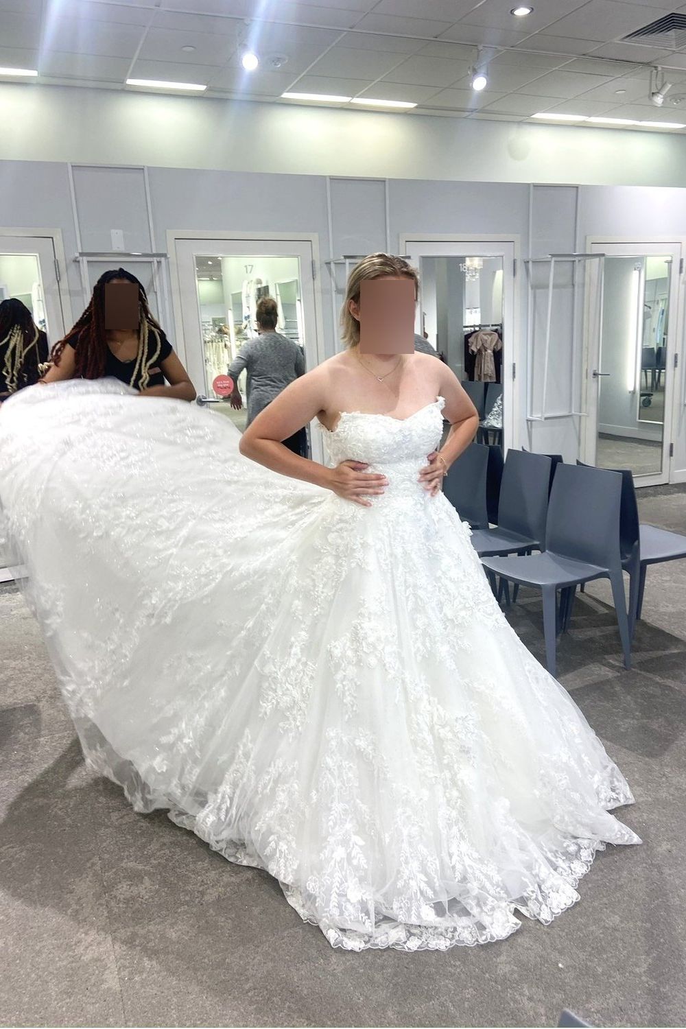 Oleg Cassini CWG958 with Veil 1