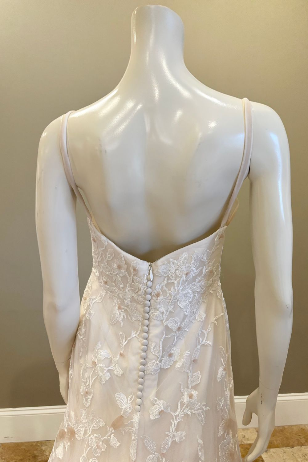 Kelly Faetanini PEONY 5