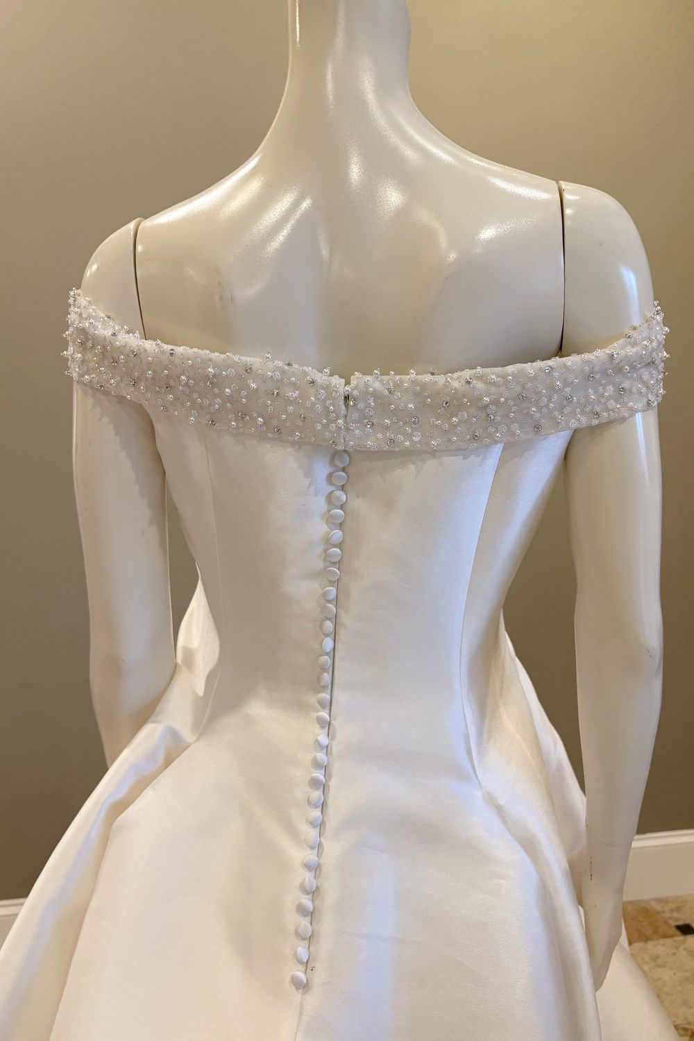 Pronovias REA 5