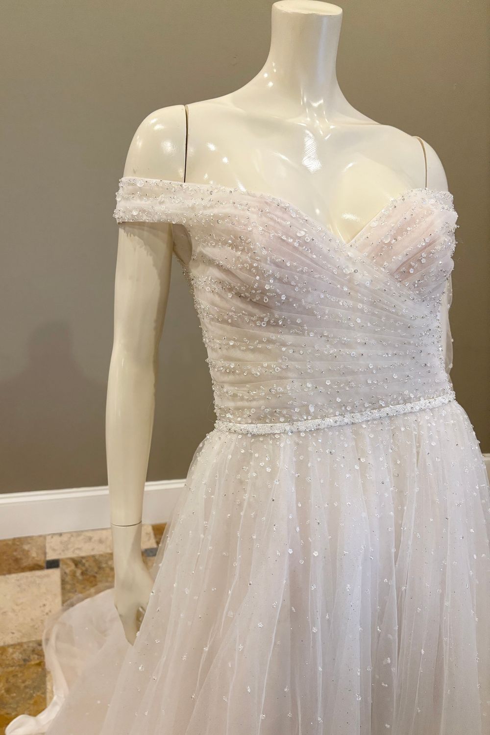 Pronovias IDA 8