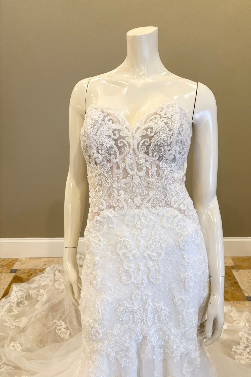 Allure Bridals 9857 2