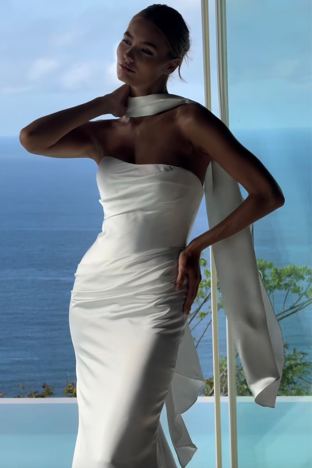 Mariana Hardwick Libby with Veil and Scarf 3