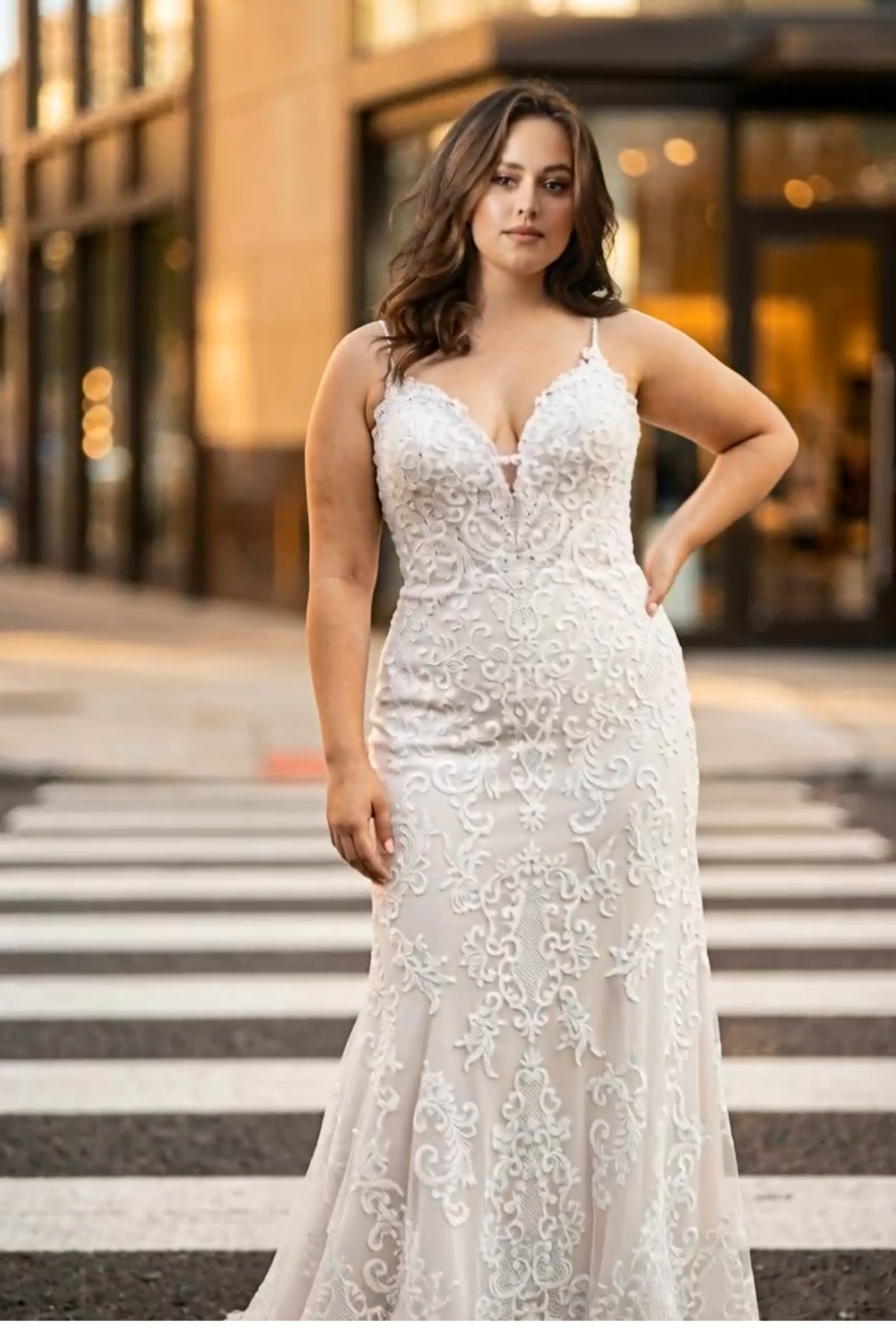 Sample Allure Bridals 9605 Wedding Dress