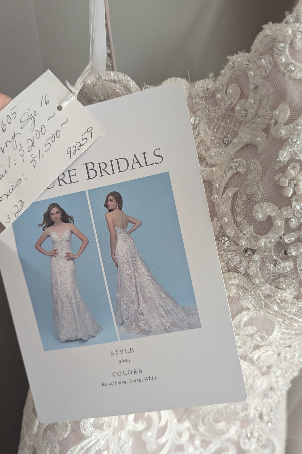 Allure Bridals 9605 3