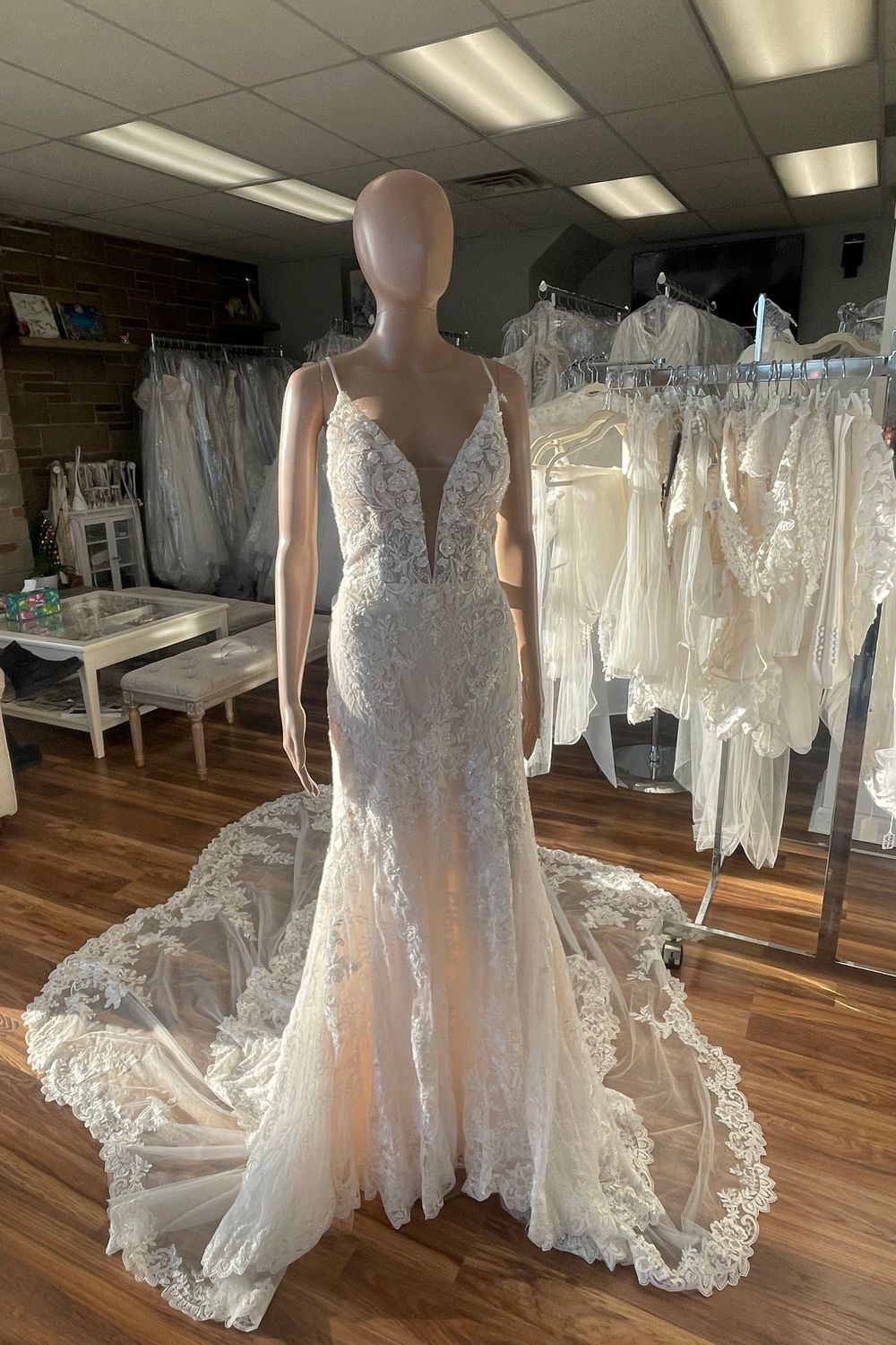 Pronovias SHANI 1