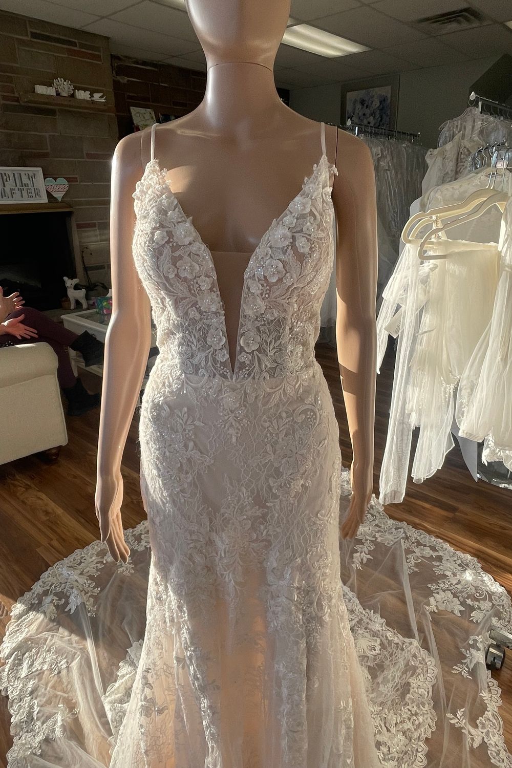 Pronovias SHANI 5