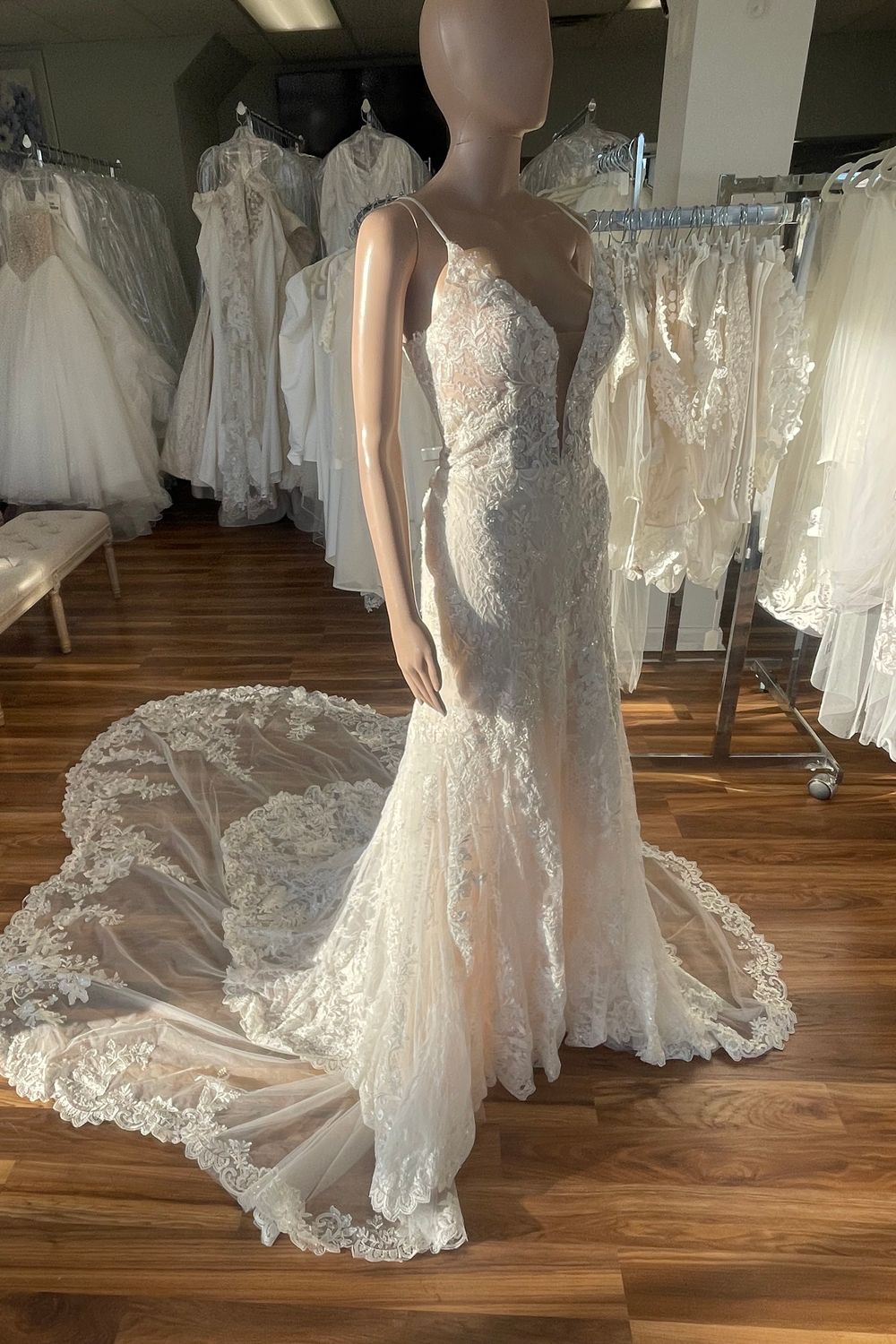 Pronovias SHANI 3