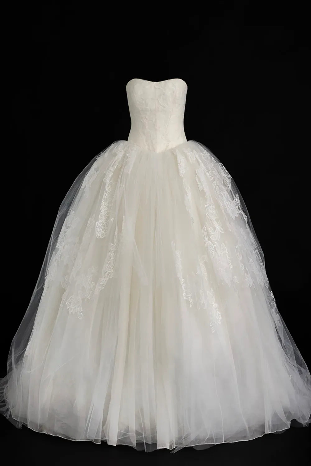Vera Wang Lisbeth with Veil 6