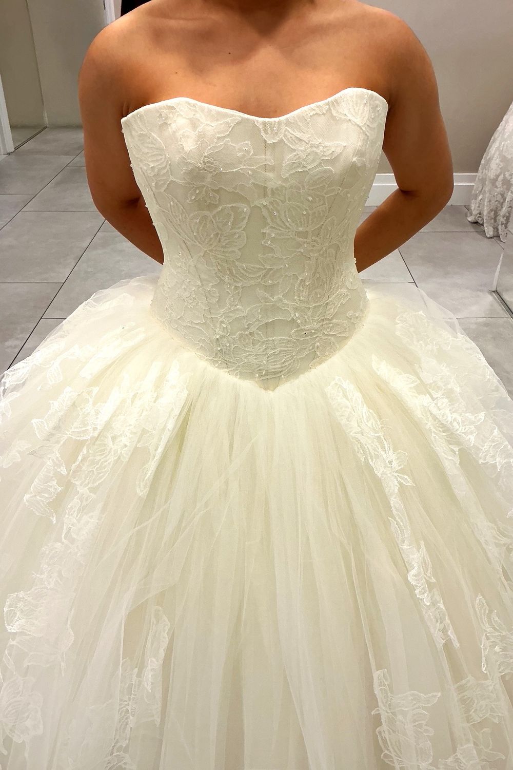 Vera Wang Lisbeth with Veil 3