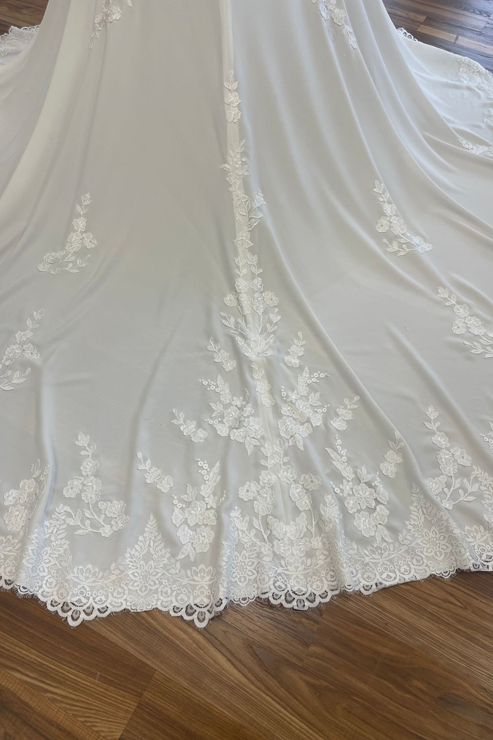 Pronovias KODIAK 11