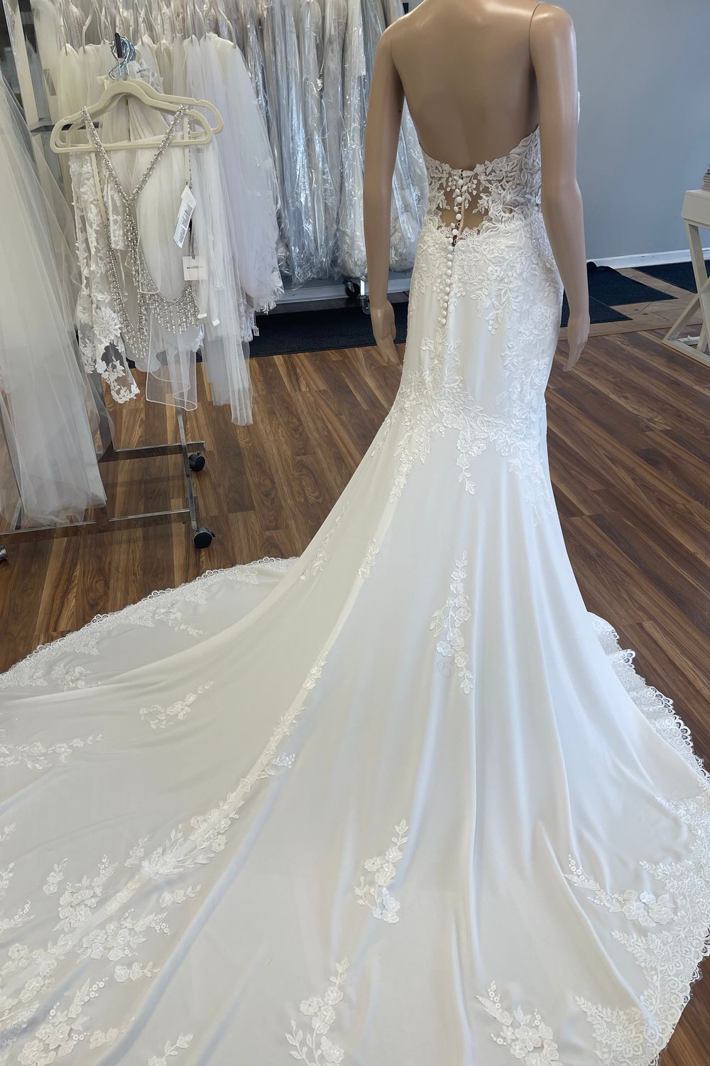Pronovias KODIAK 8