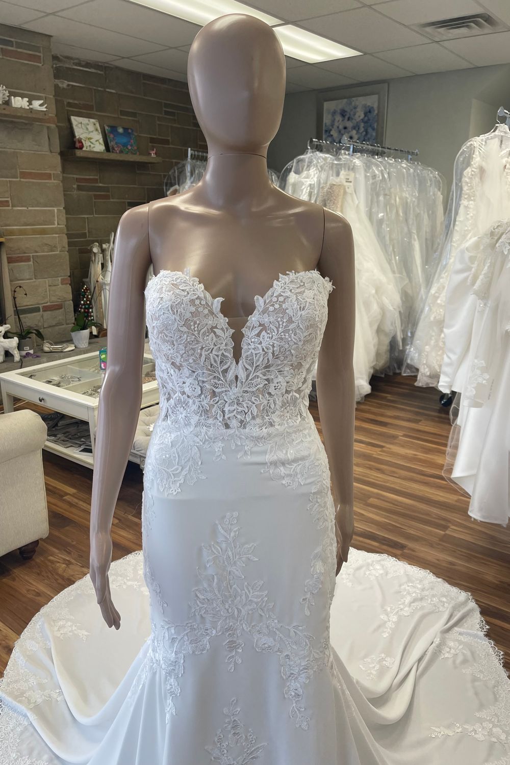 Pronovias KODIAK 4