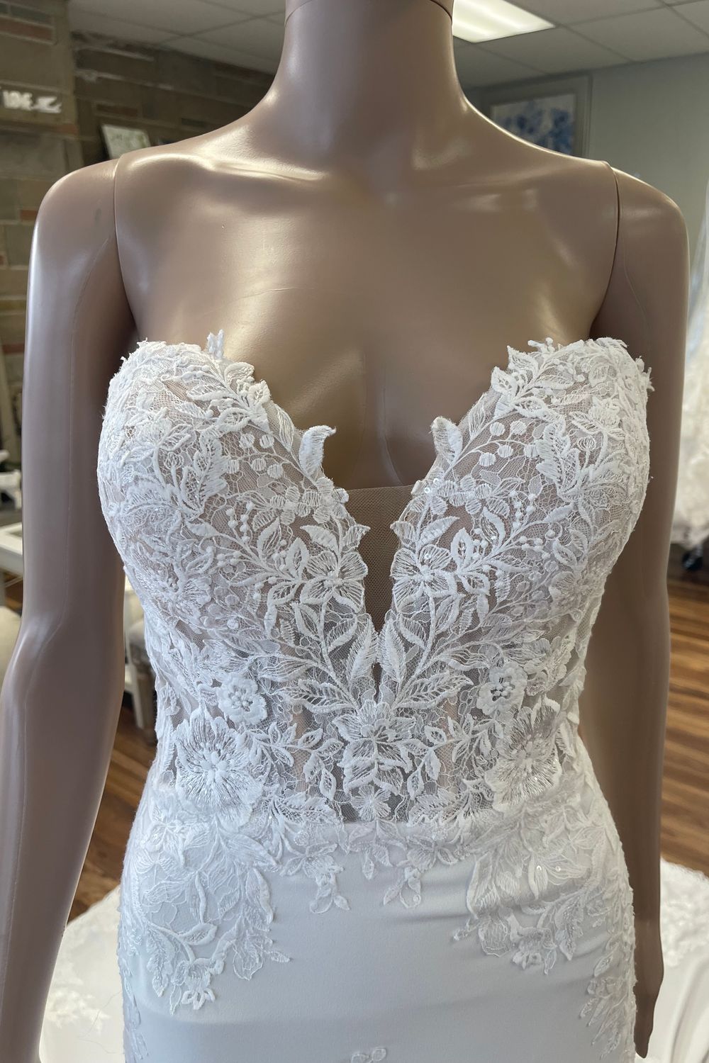 Pronovias KODIAK 5