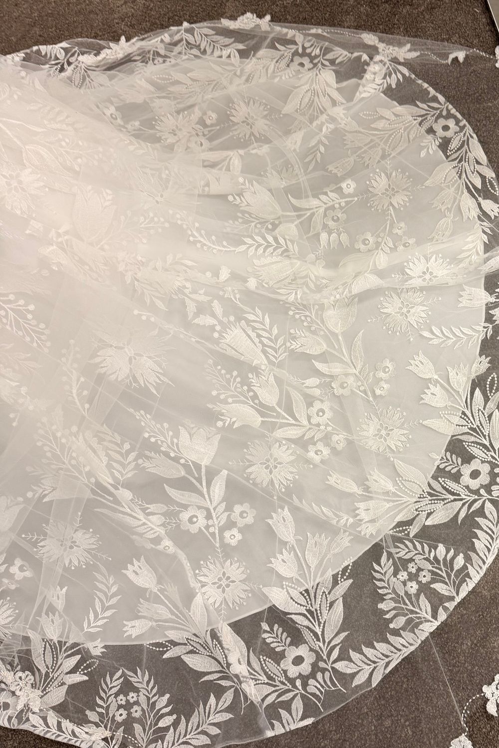 David's Bridal Embroidered dress 3